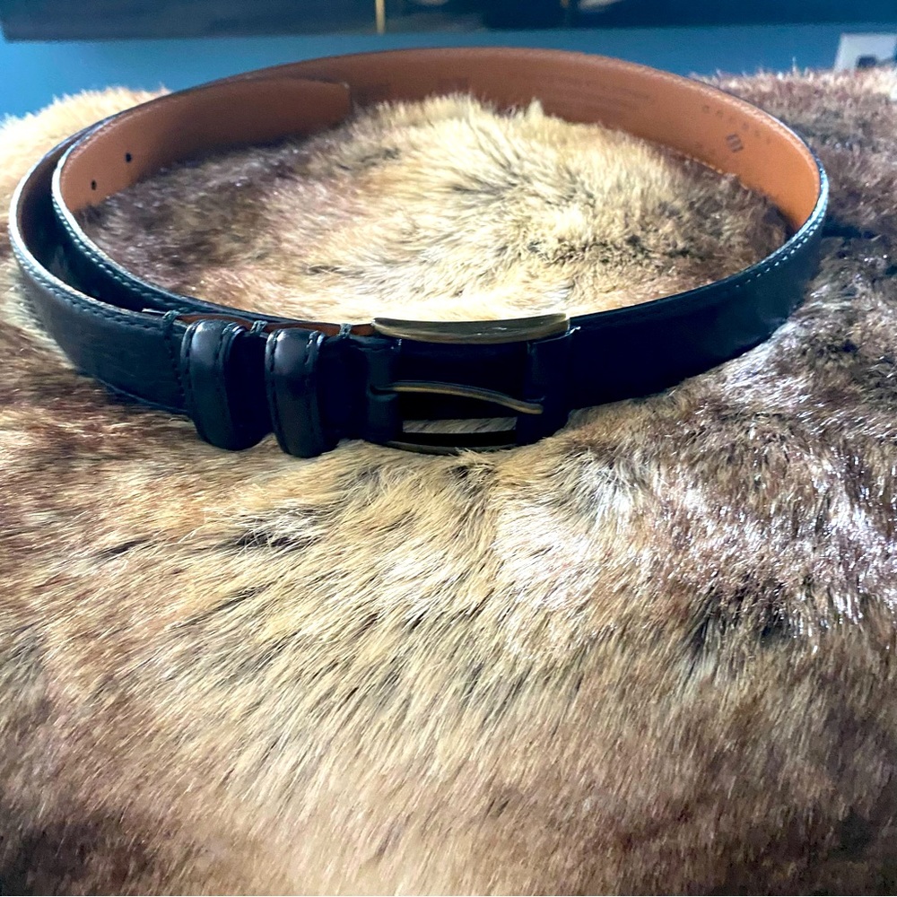 Joseph Abboud Black Leather Belt-fits 30& 32inch waist